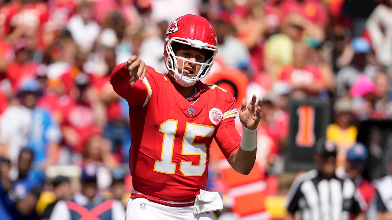 Mahomes shows some magic in preseason loss to Lions