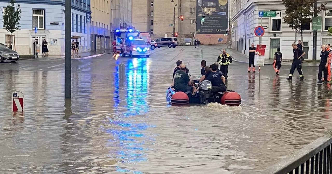 Rekord-Regenfall setzt Teile Wiens unter Wasser, Hollabrunn ist Katastrophengebiet