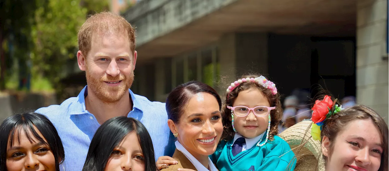 Harry y Meghan recorrieron La Boquilla, con Francia Márquez