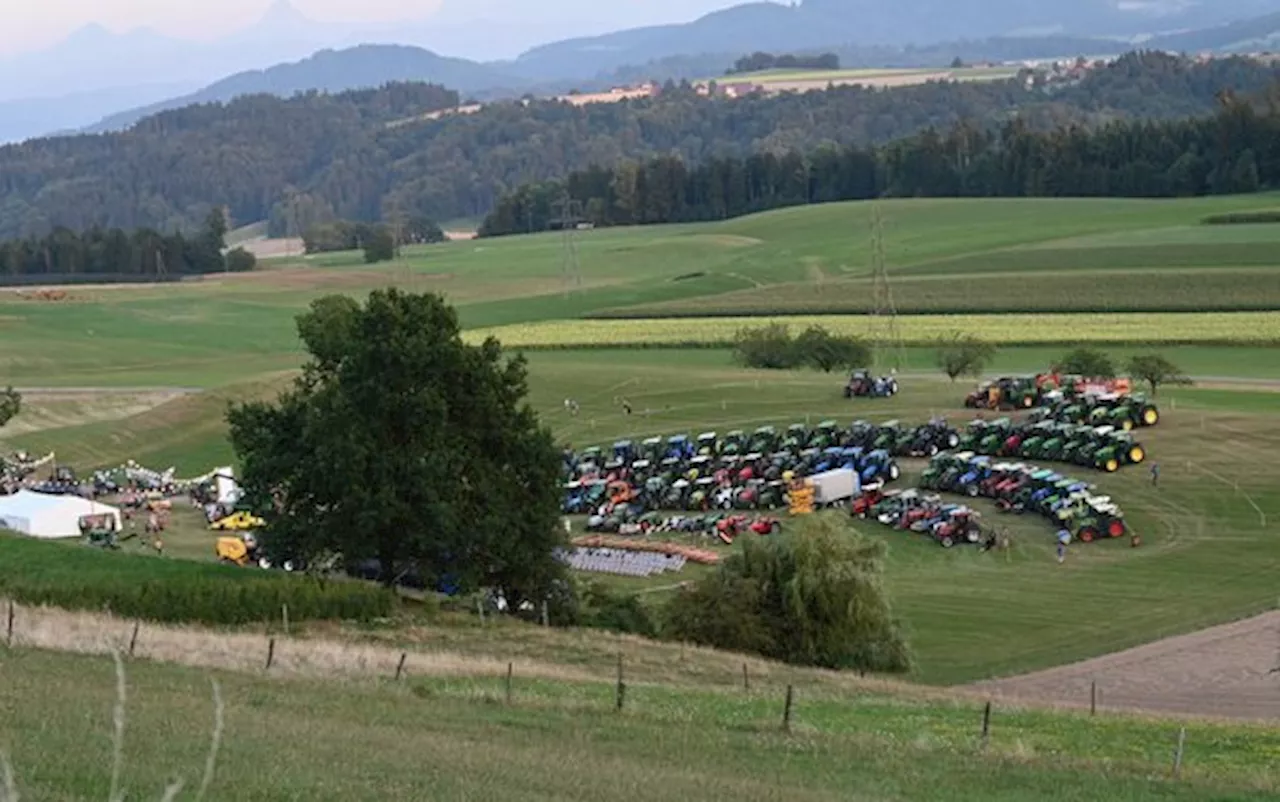 Mit dem Traktor zum Open-Air-Kino