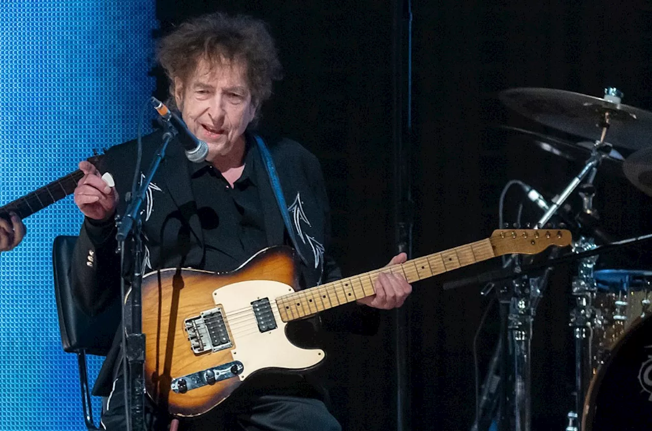 Bob Dylan to Contribute ‘Don’t Fence Me In’ Cover for Ronald Reagan Biopic