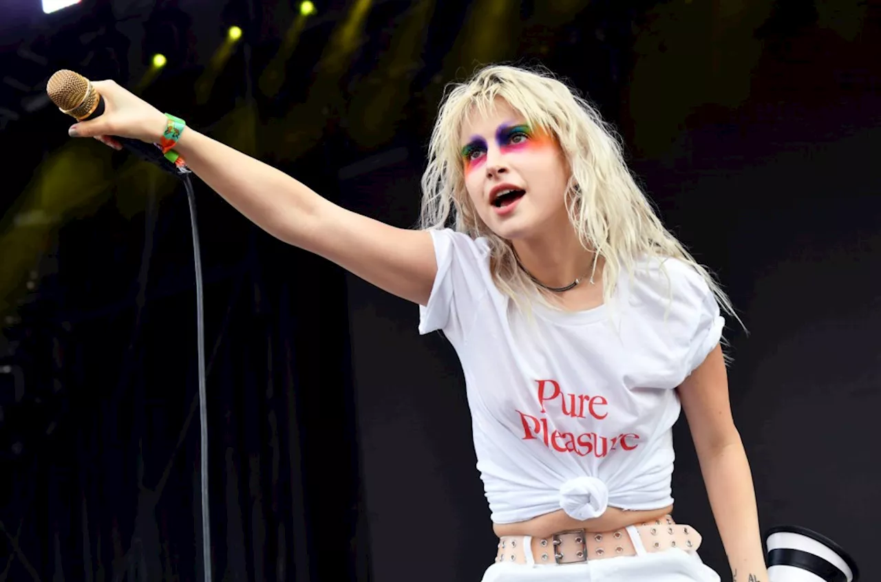 Paramore’s Hayley Williams Dedicates ‘Twilight’ Song to Robert Pattinson at Eras Tour Show