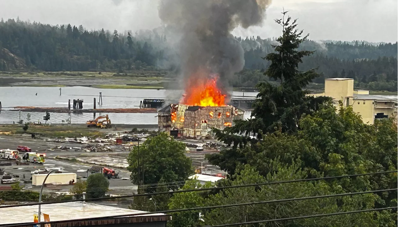 Building on former Somass site in Port Alberni destroyed after Sunday fire: fire dept.