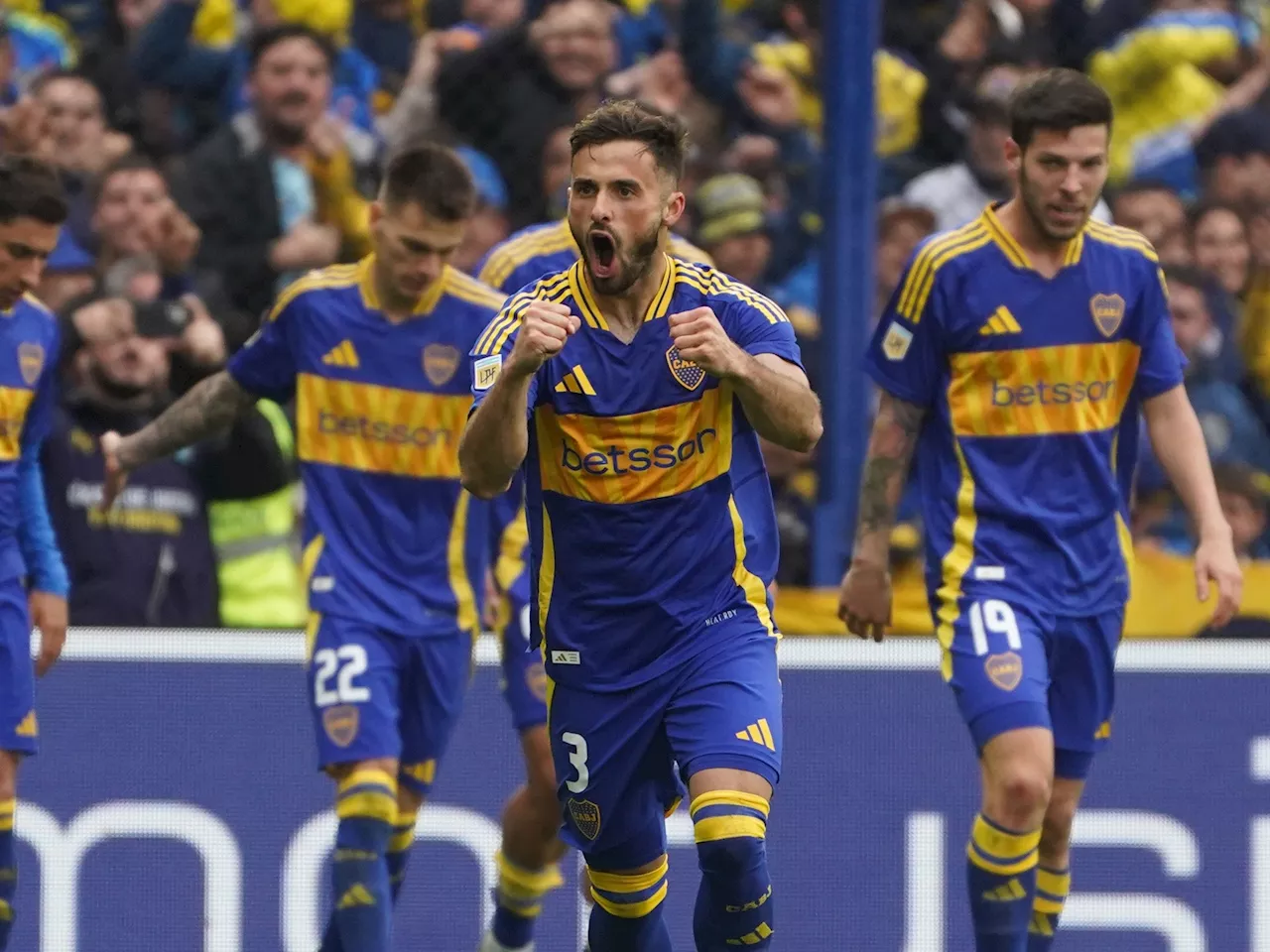 Boca: primer tiempo para el olvido, 'ayudita' Echavarría y remontada a San Lorenzo para delirio de la Bombonera