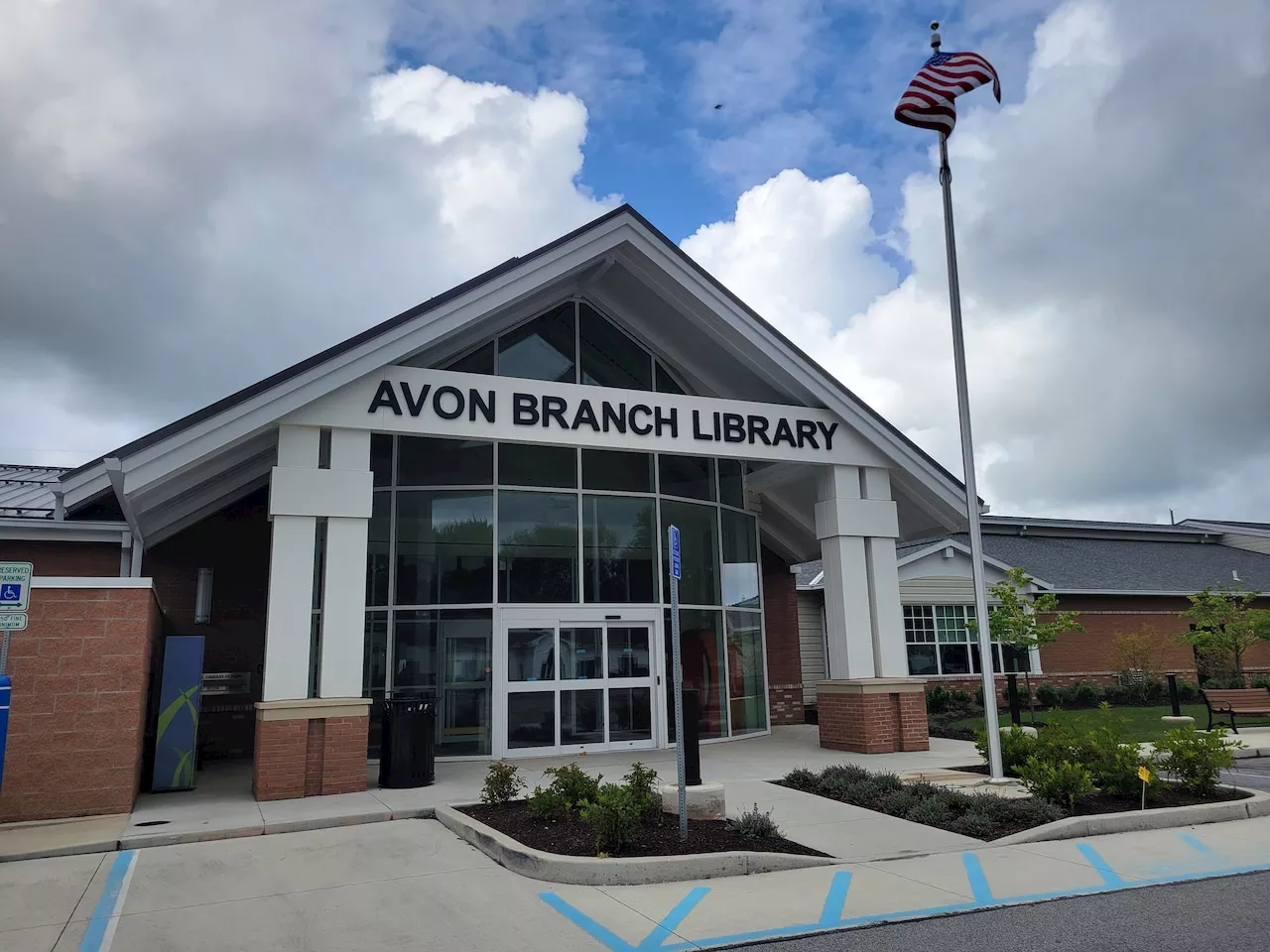 Avon, North Ridgeville libraries offer a host of new activities: Short Takes on Avon, Avon Lake and North Rid