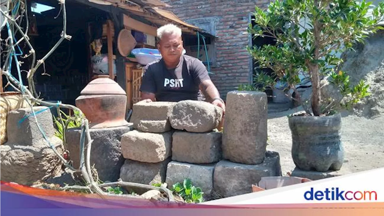 Kisah Pupun Dikira Gila gegara Rawat Lingga-Guci Kuno di Situs Kropakan Klaten