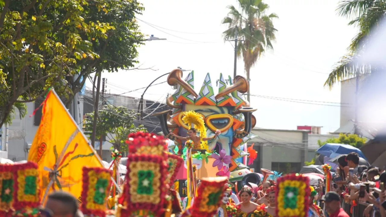 La magia del Carnaval de Barranquilla se tomó las calles de Pereira