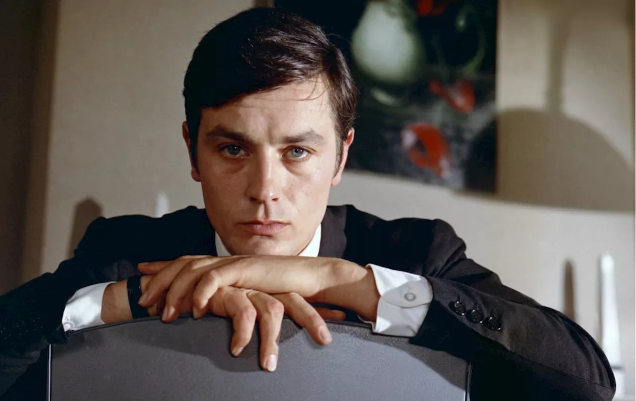 La vida del actor francés Alain Delon, en imágenes