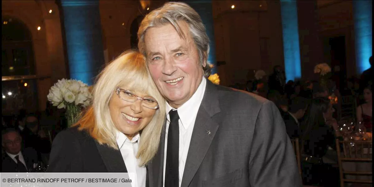 Mort d’Alain Delon : pourquoi son histoire d’amour avec Mireille Darc n’a pas duré