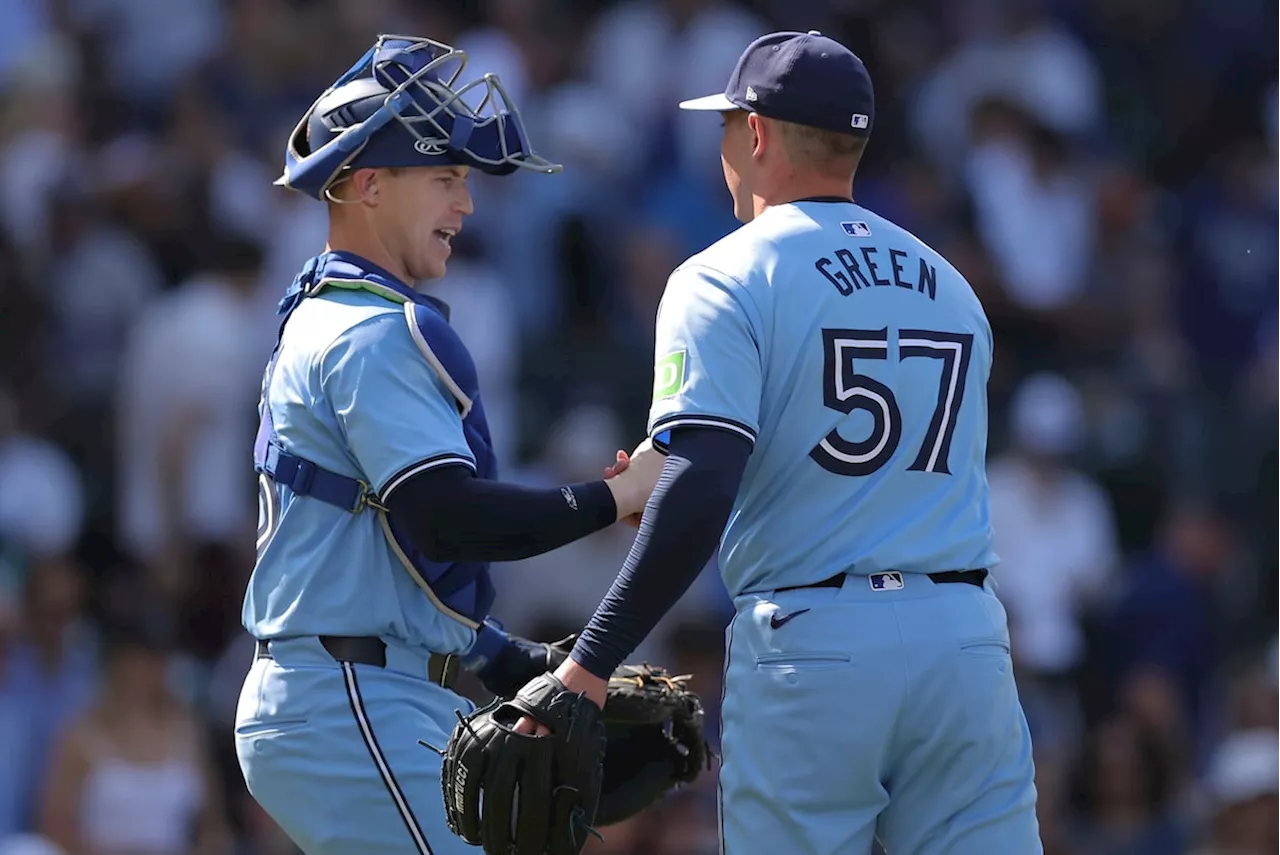 Bowden Francis throws seven scoreless innings as Blue Jays shut out Cubs 1-0