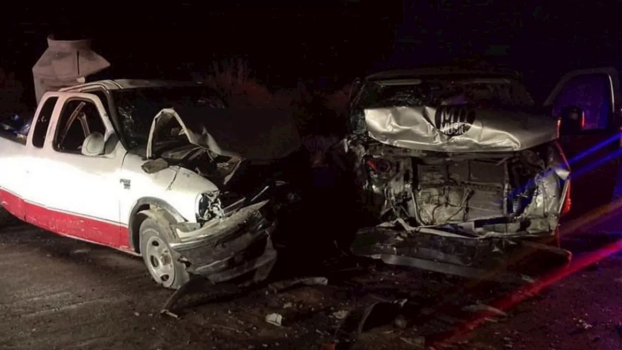 IMÁGENES FUERTES: músicos de &quot;La Explosiva Sonora&quot; sufren fuerte accidente vial en carretera a Monclova