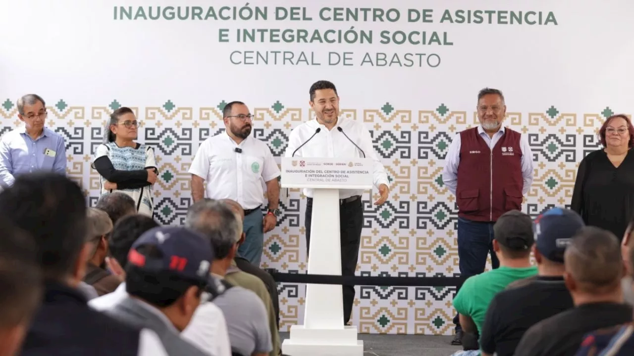 Inaugura Martí Batres centro de asistencia e integración social en beneficio de trabajadores de la Central de Abastos