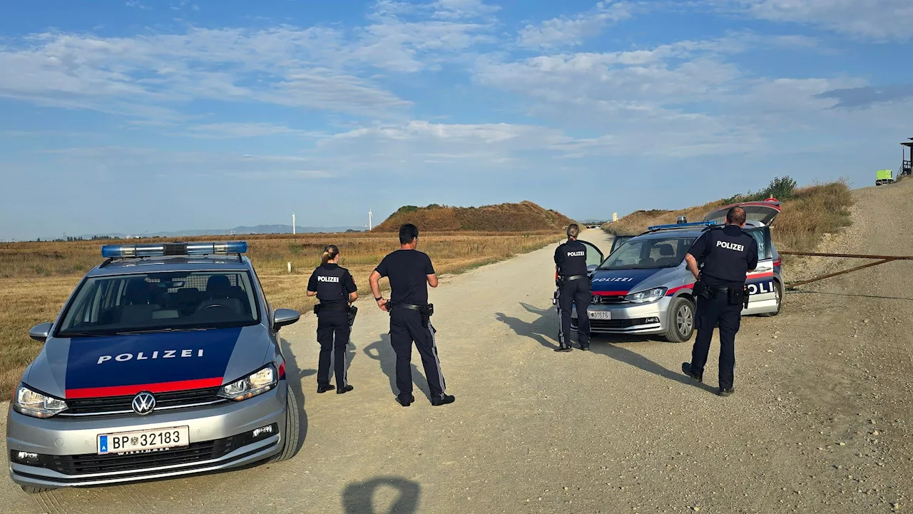 Verlassene Schottergrube - Polizei erwischt hunderte Teenies bei illegalem Rave