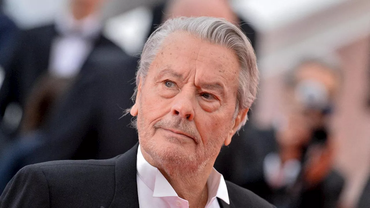 Addio ad Alain Delon, l’attore francese è morto a 88 anni