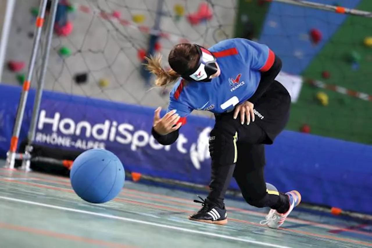 Trois raisons de suivre le goalball aux Jeux Paralympiques de Paris 2024