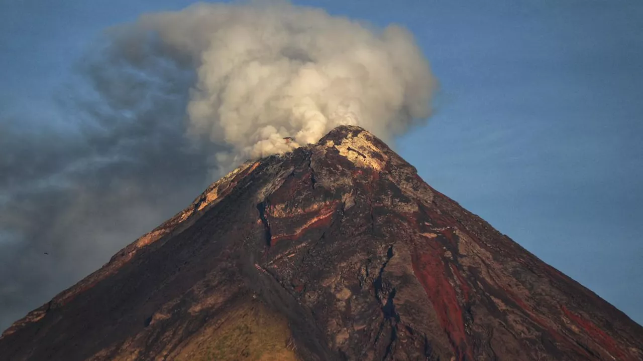 Gempa Magnitudo 7 Picu Gunung Berapi Shiveluch di Rusia Meletus, Semburkan Abu dan Lava