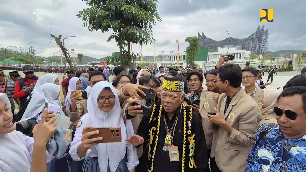 Upacara HUT RI ke-79 di IKN Pertama dalam Sejarah, Menteri Basuki Pakai Baju Adat Dayak