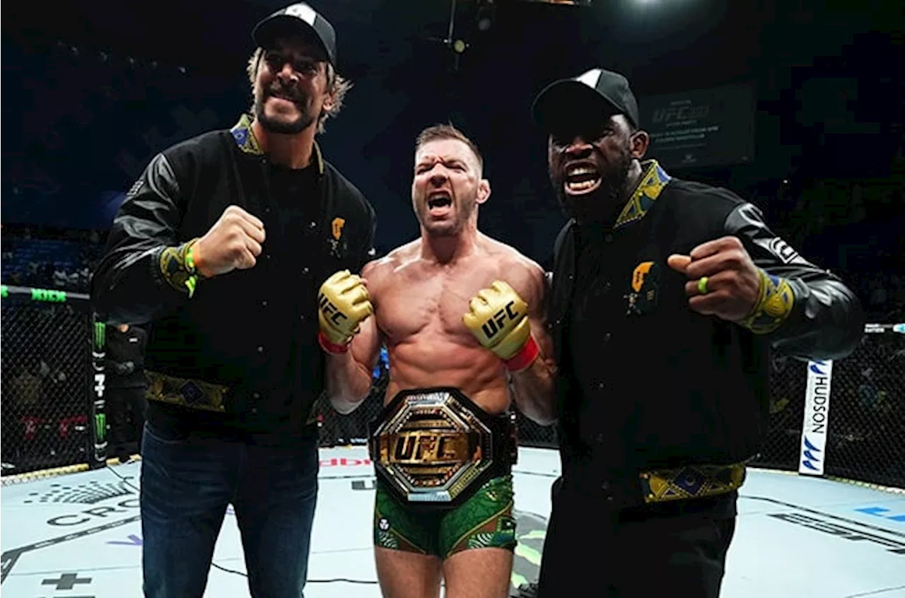 Bok stars Etzebeth, Kolisi go 'crazy' celebrating Dricus du Plessis' UFC win