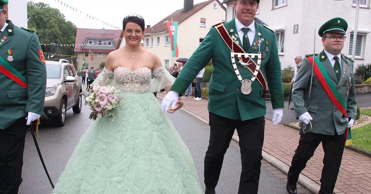 Strahlendes Schützenfest in Kühlsen trotz Nieselregen