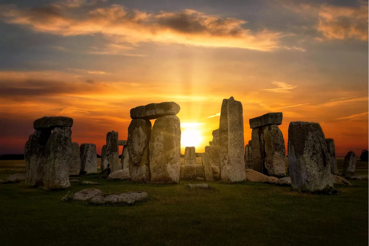 Challenging Century-Old Beliefs: Scientists Unravel Mysterious Origin of Stonehenge’s Altar Stone