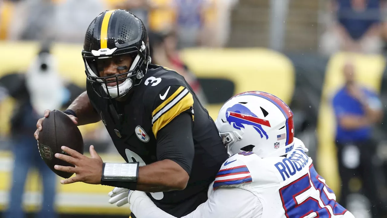 Russell Wilson Blasted by Fans After Steelers' Ugly Loss to Bills