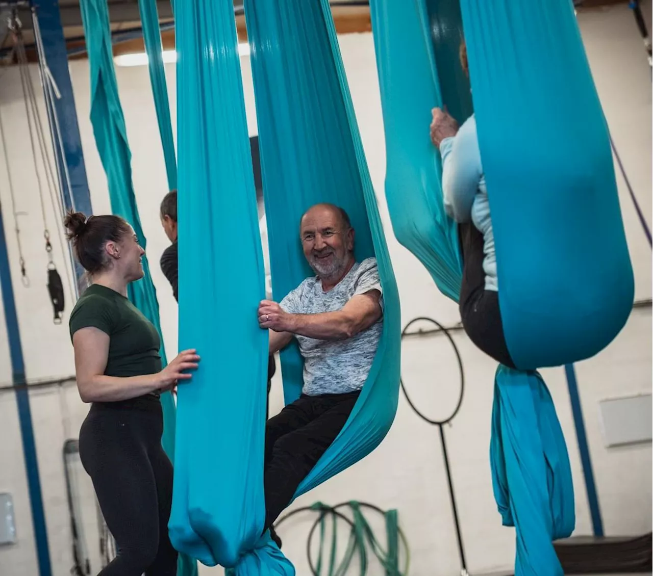 Cette école de cirque de Dordogne accueille des élèves de plus de 60 ans