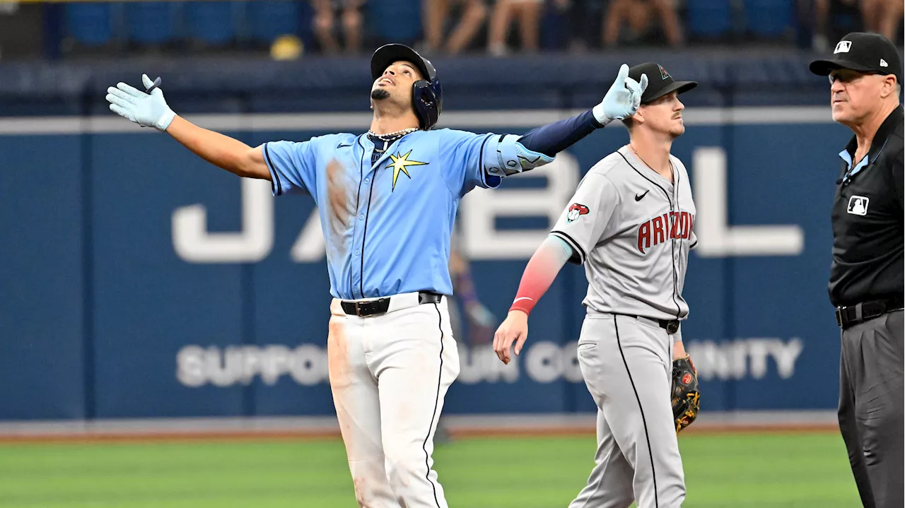 Carlson hits walk-off single as Rays outlast Diamondbacks after blowing six-run lead