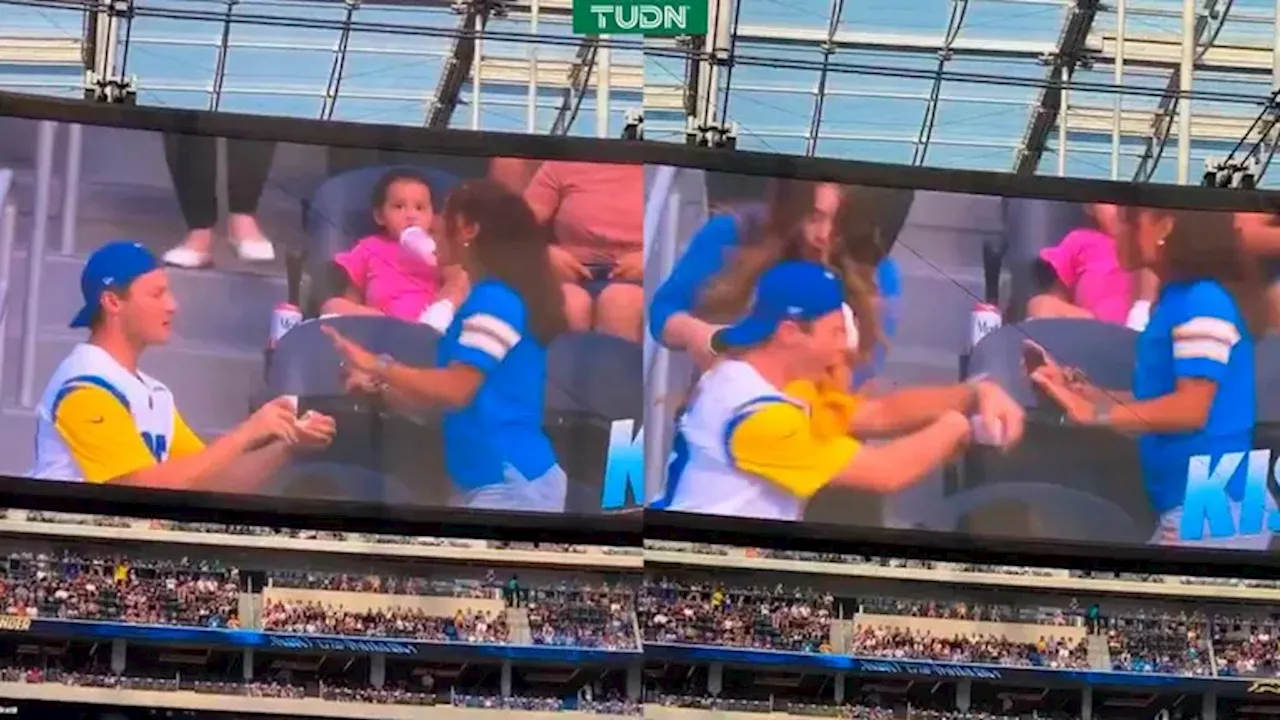 ¡Épico rechazo! Fan de Rams pide matrimonio y le dicen no en el SoFi Stadium