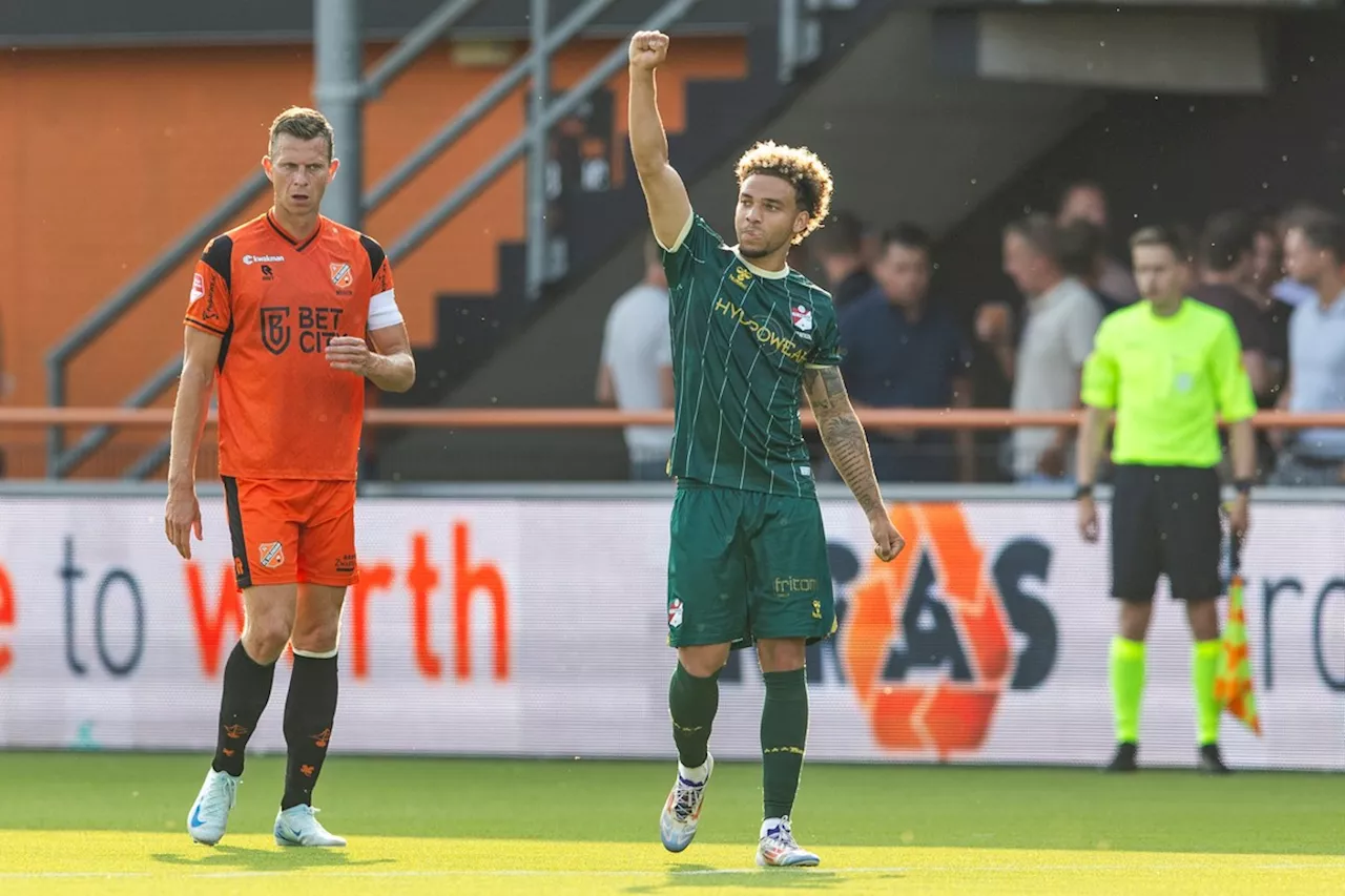 FC Volendam gaat weer onderuit na directe rode kaart