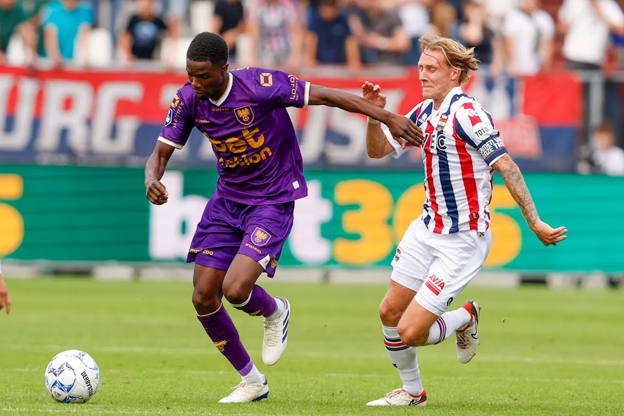 Go Ahead Eagles-verdediger Amofa beklaagt zich over strafschop Willem II