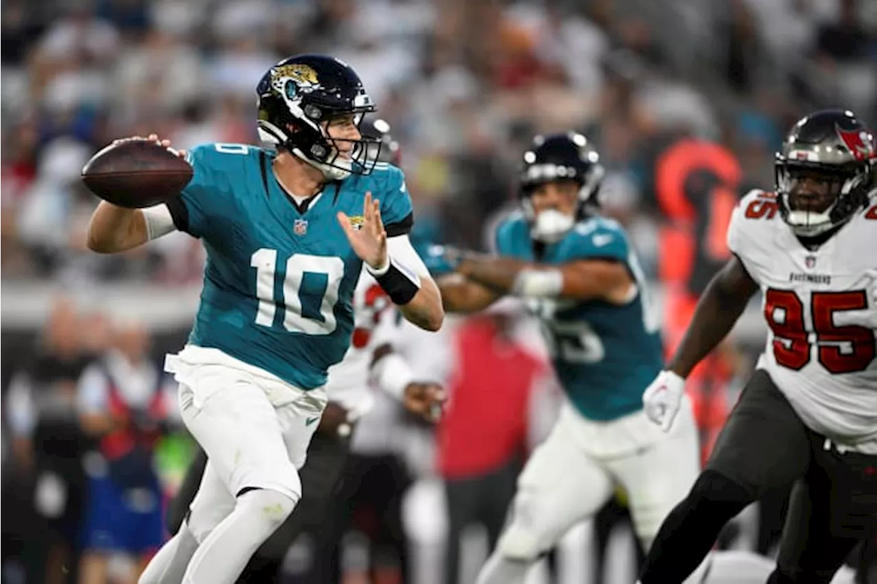 Halftime update: Mac Jones tosses TD as Jaguars lead Bucs at the break