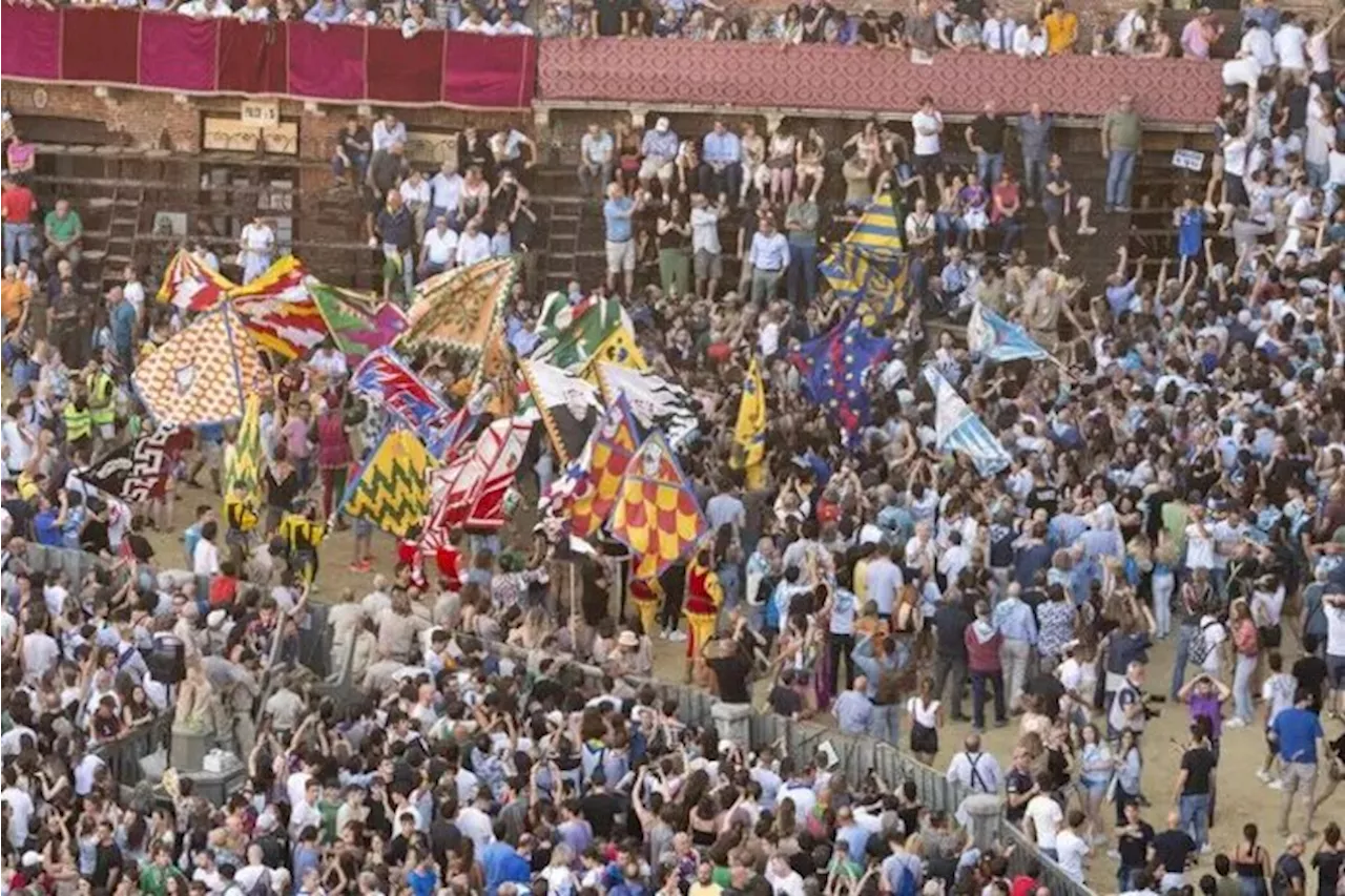 El distrito de Lupa gana el Palio de Siena