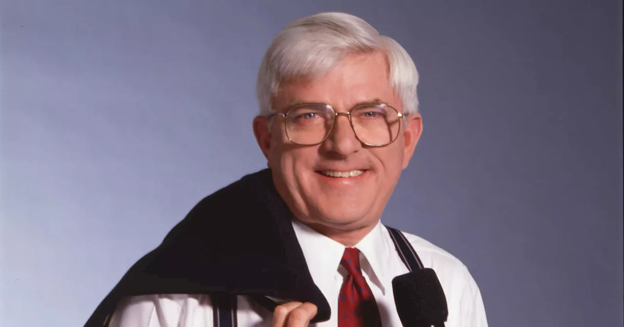 Phil Donahue, daytime talk show pioneer, dies at age 88