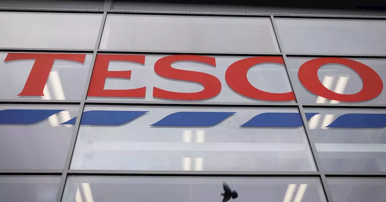 Tesco shoppers warned 'do not eat' vegan burgers over possible 'burn risk'