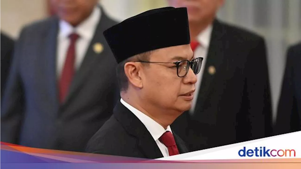 Riwayat Pendidikan Taruna Ikrar, Kepala BPOM dan Ilmuwan yang Kontroversial