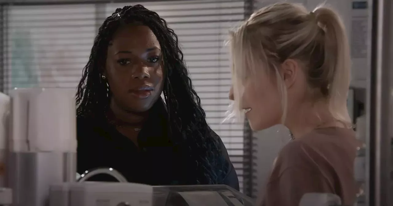 Coronation Street's Dee-Dee left speechless as she makes game-changing discovery