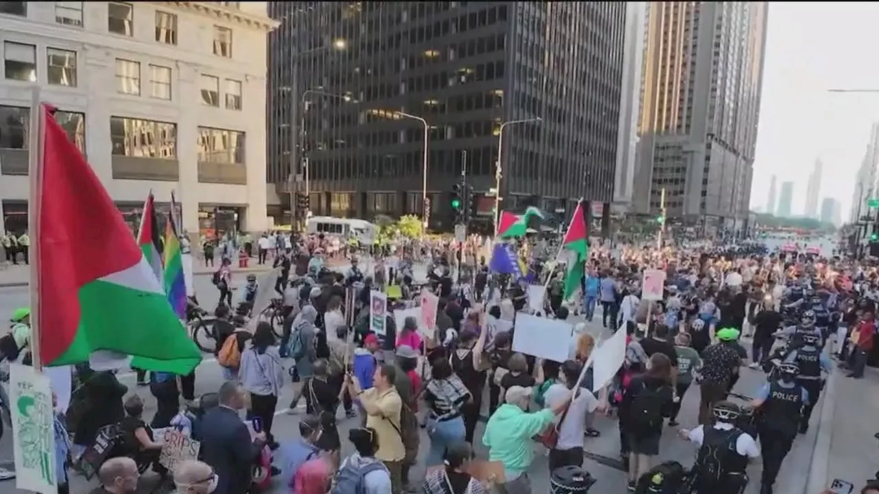 Activists protest in Chicago ahead of DNC, demanding action on key issues