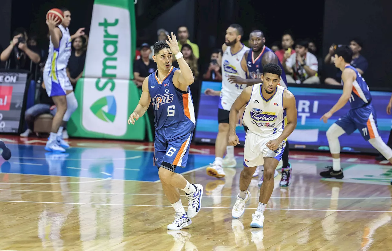 History-maker Chris Banchero on the PBA's new four-point shot: 'It's fun'