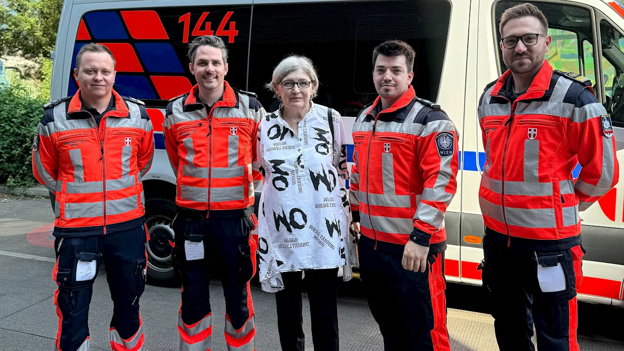  Herzstillstand! Rettungsteam reanimiert Wienerin (70)