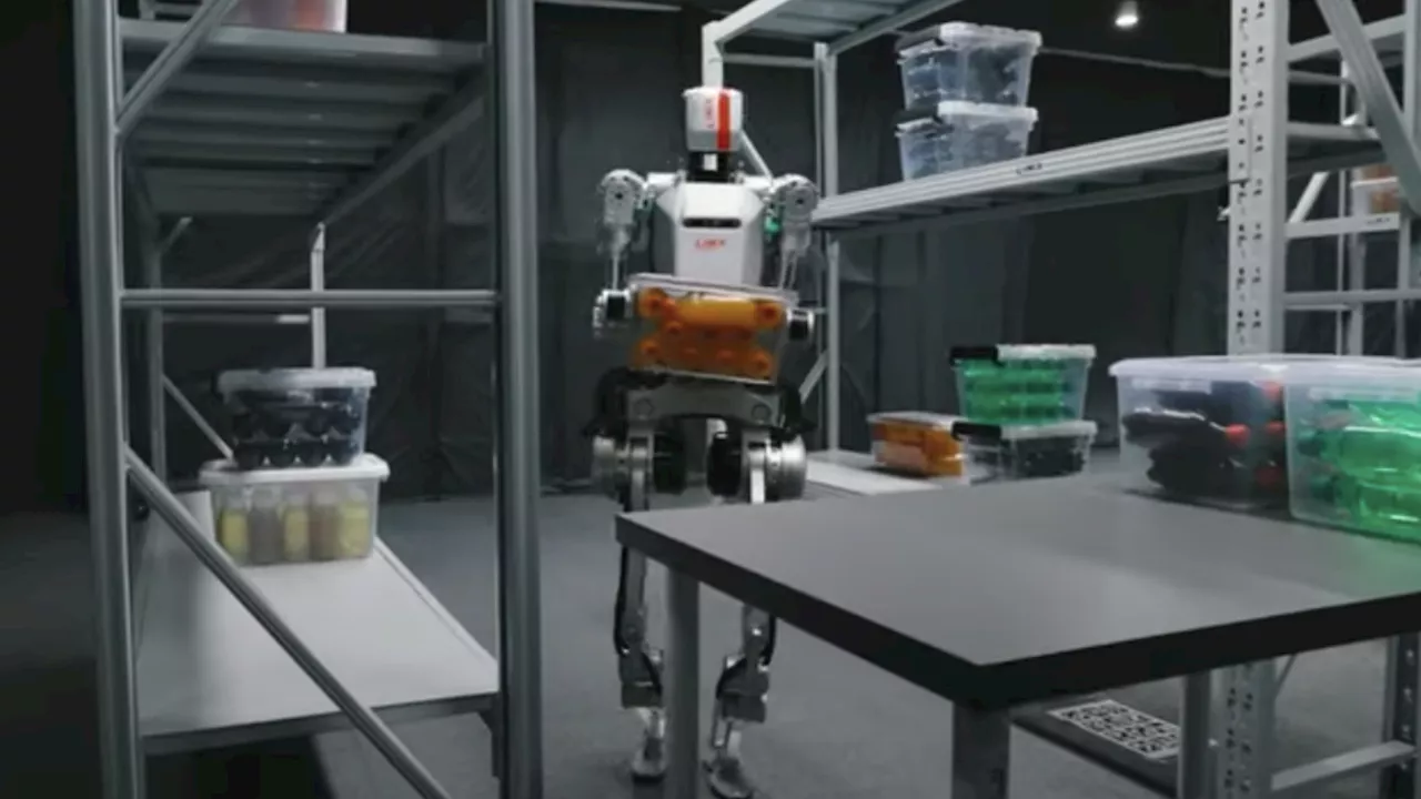 This humanoid robot can lift heavy objects, autonomously replan tasks