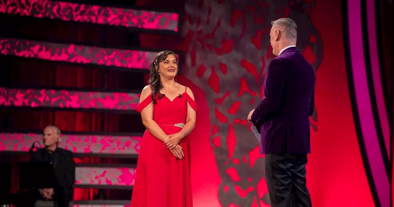 Rose of Tralee: Ireland tears up after touching Galway Rose and Dáithí Ó Sé chat