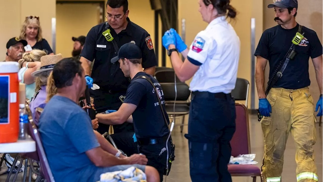 Extreme heat at Colorado airshow sickens 100 people, sends 10 to hospital