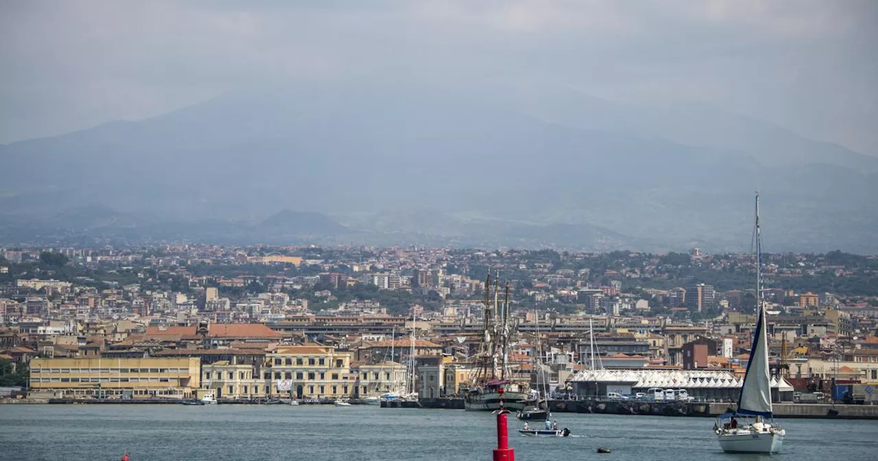 Sicile : un mort et six disparus après le naufrage d’un voilier de plaisance