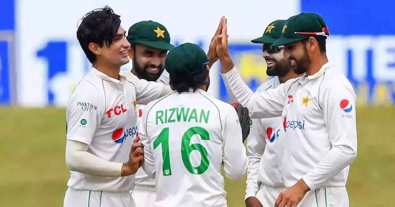 PAK vs BAN, 1st Test: दो दिन पहले पाकिस्तान ने किया प्लेइंग XI का ऐलान, अब इस नंबर पर बैटिंग करेंगे बाबर