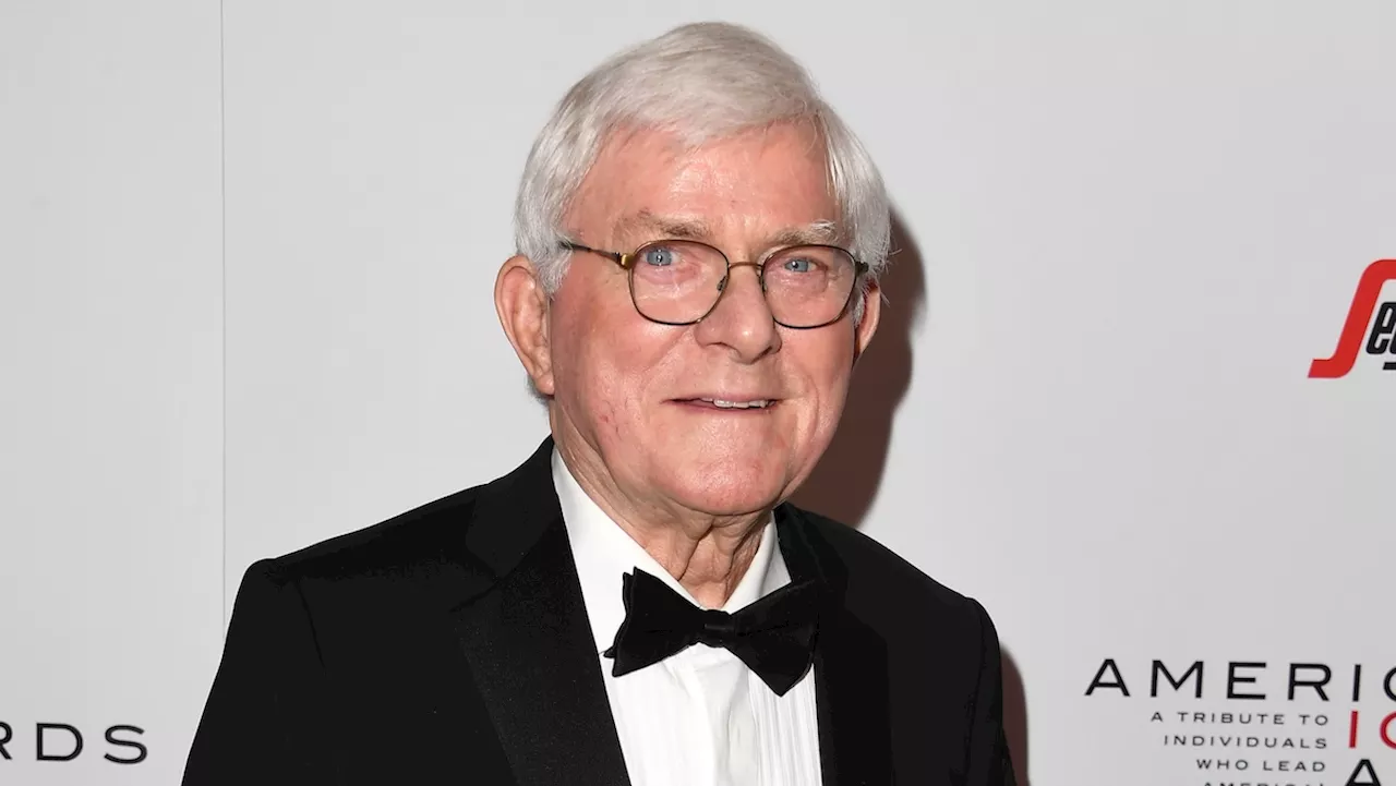 Phil Donahue, legendary talk show host, dies at 88