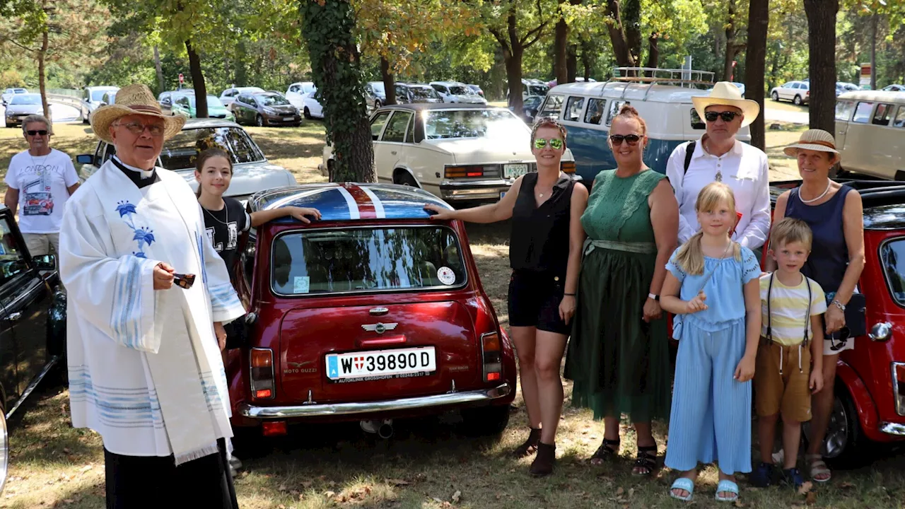 Bad Deutsch-Altenburg: Oldtimer fahren beim Umurkenkirtag auf