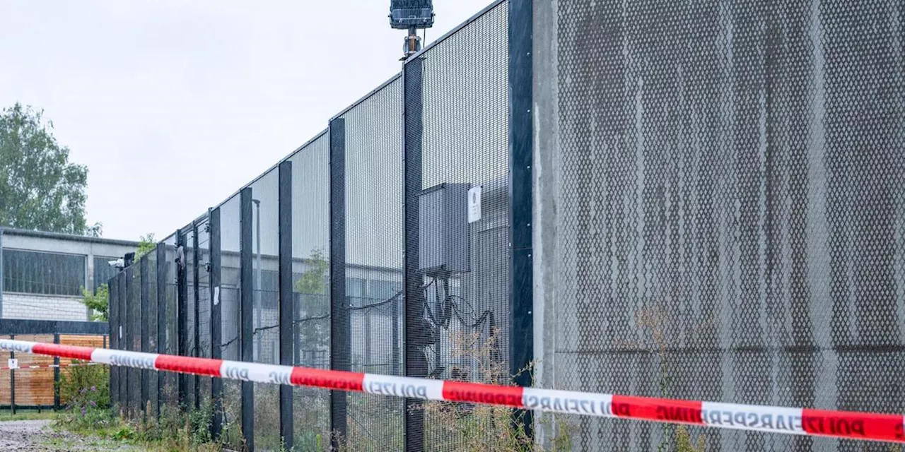 Vier Straft&auml;ter in Bayern weiter auf Flucht - Mitarbeiter mit dem Tod bedroht