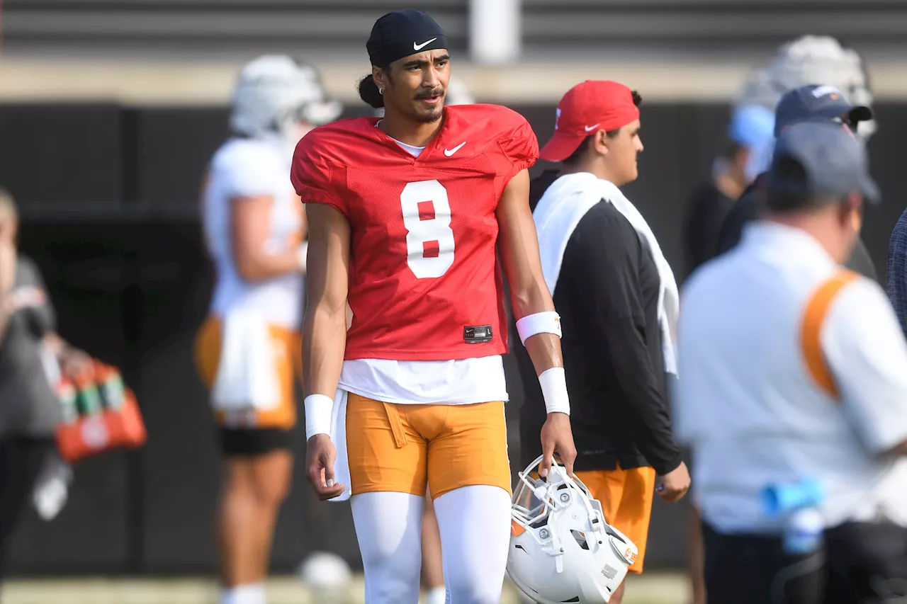 2024 college football predictions: How to bet Tennessee and stud freshman QB Nico Iamaleava