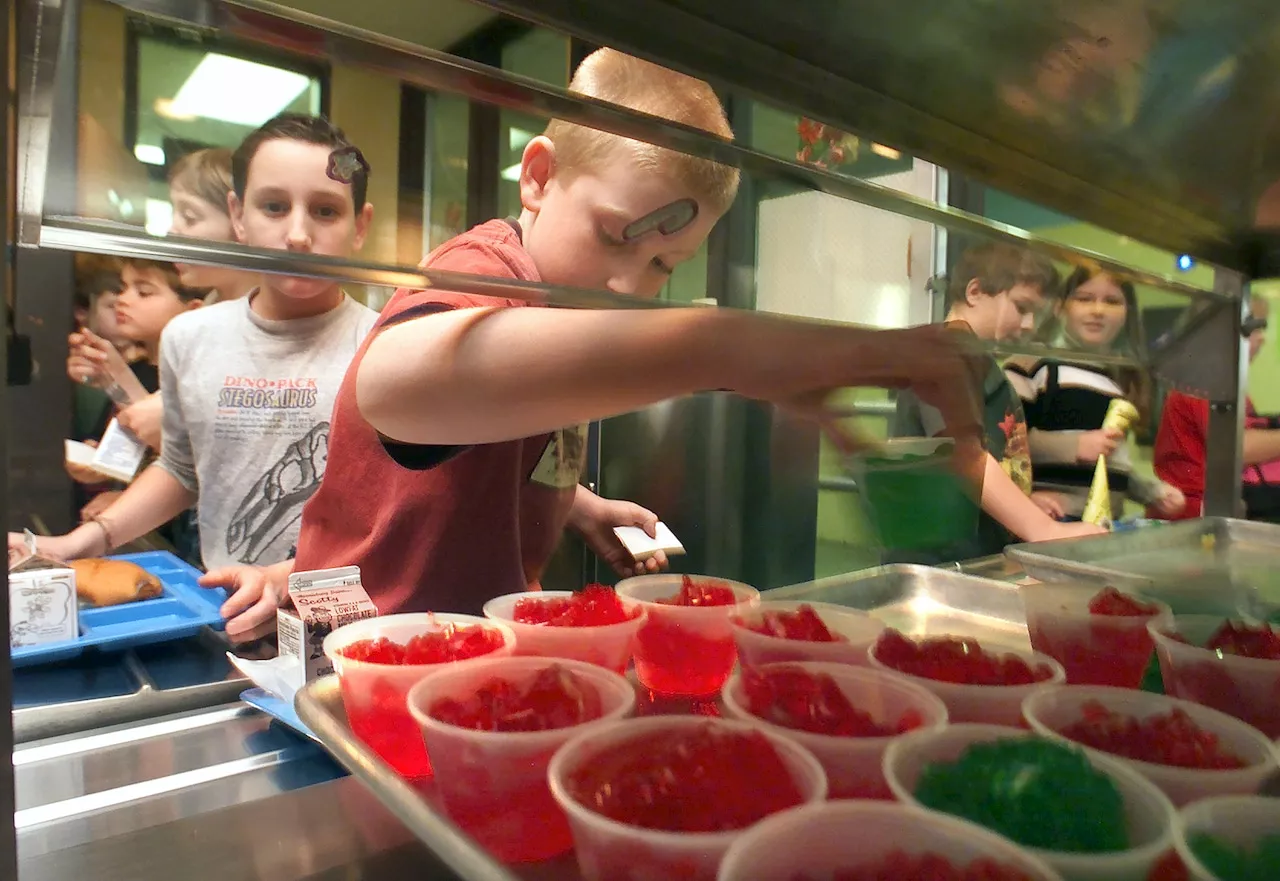 Free meals on the menu at one of Pa.’s largest school districts