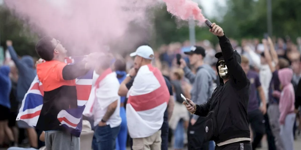 Kebijakan Imigrasi Salah Satu Penyebab Kerusuhan Besar di Inggris